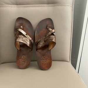 Colleen Cordero all leather hand made in 🇺🇸 USA